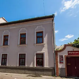 Holdfényszállás Szeged