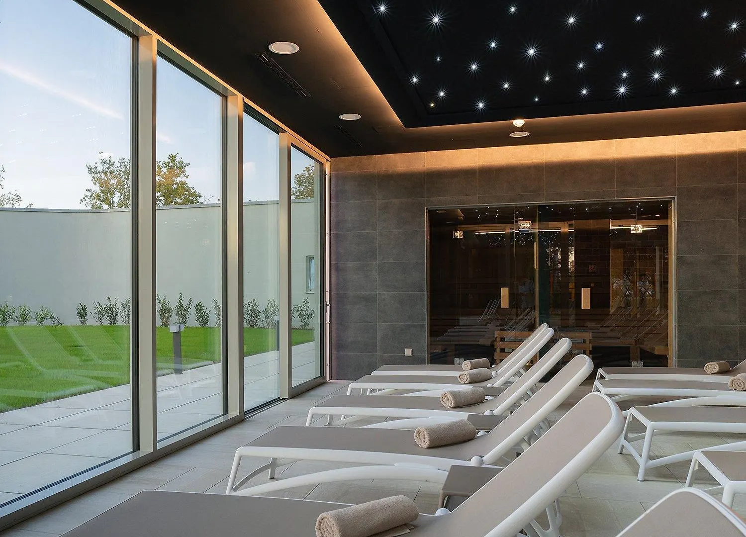 Hotel Gerardus سيغيد 4*,
