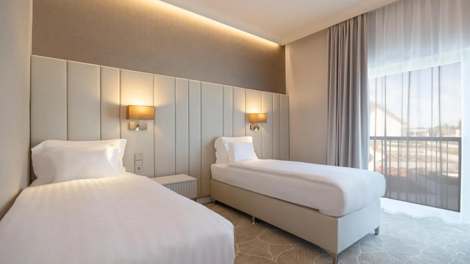 ****  Hotel Gerardus Seghedin Ungaria